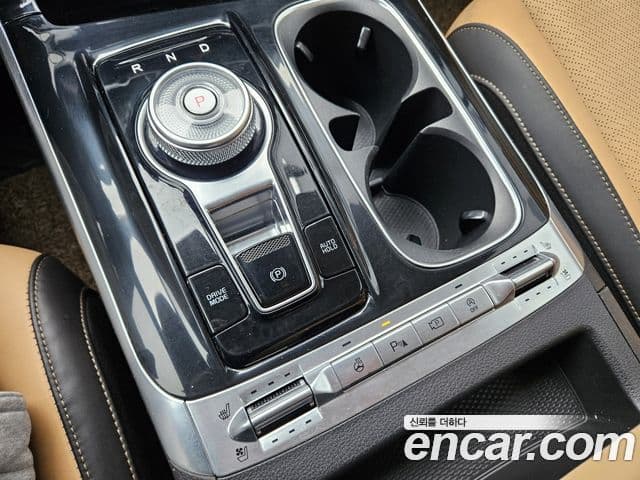 Kia Carnival 2022 — Фото 9/18