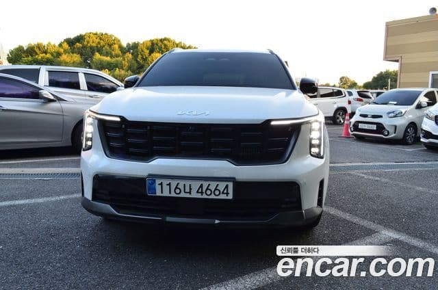 Kia Sorento 2023 — ფოტო 10/20