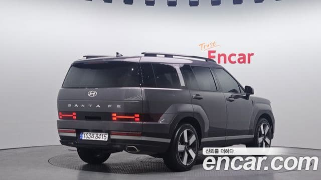 Hyundai Santa Fe 2024 — ფოტო 2/20