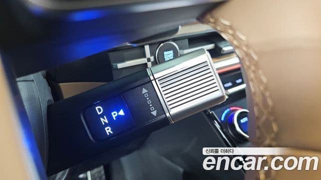 Hyundai Santa Fe 2024 — ფოტო 9/20