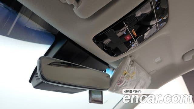 Hyundai Grandeur Hybrid 2022 — Photo 3/20