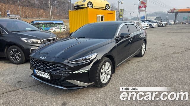 Kia K8 2023 — Şəkil 10/20