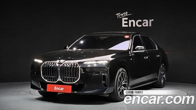 BMW 7 Series 2024 — Şəkil 1/20