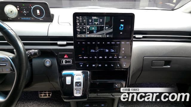 Hyundai Staria 2021 — Фото 14/20