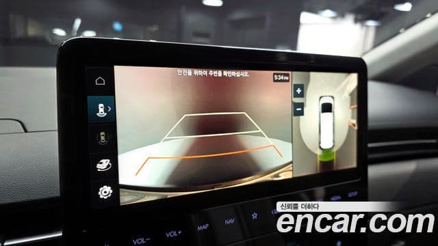 Hyundai Staria 2021 — Фото 15/20