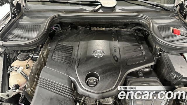Mercedes-Benz GLE-Class 2021 — Şəkil 6/19