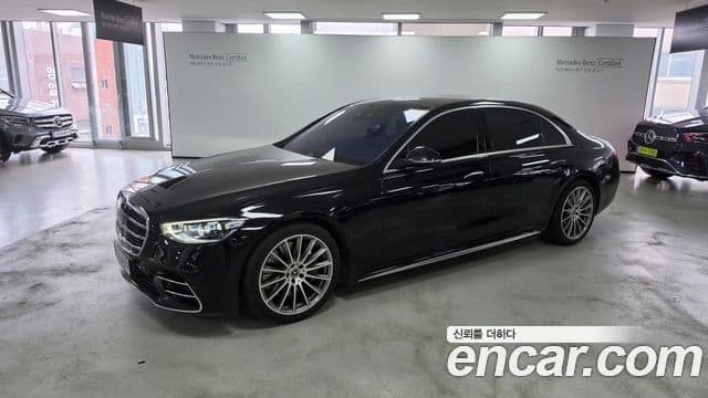 Mercedes-Benz S-Class 2021 — Photo 3/17