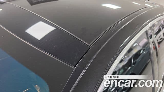 Mercedes-Benz S-Class 2021 — Photo 2/17