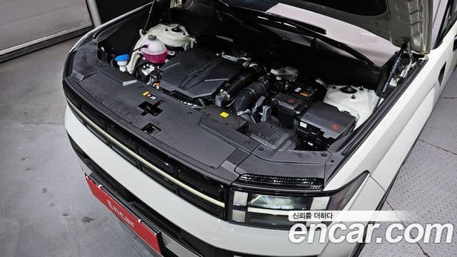 Hyundai Santa Fe 2024 — ფოტო 8/20