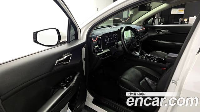 Kia Sportage 2021 — Фото 10/20