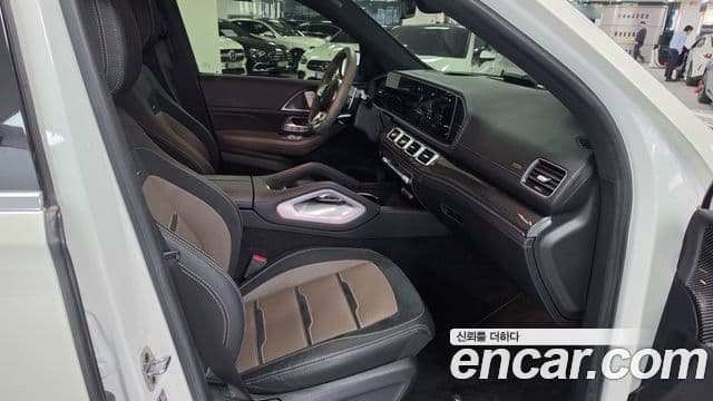 Mercedes-Benz GLE-Class 2023 — фото 8 из 17