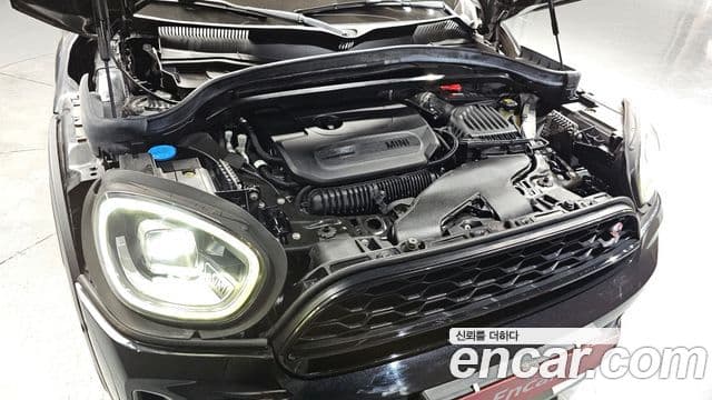 Mini Cooper S Countryman 2021 — ფოტო 19/20
