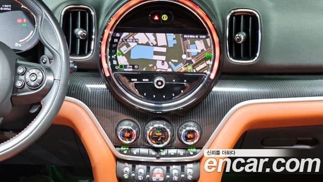 Mini Cooper S Countryman 2021 — ფოტო 13/20