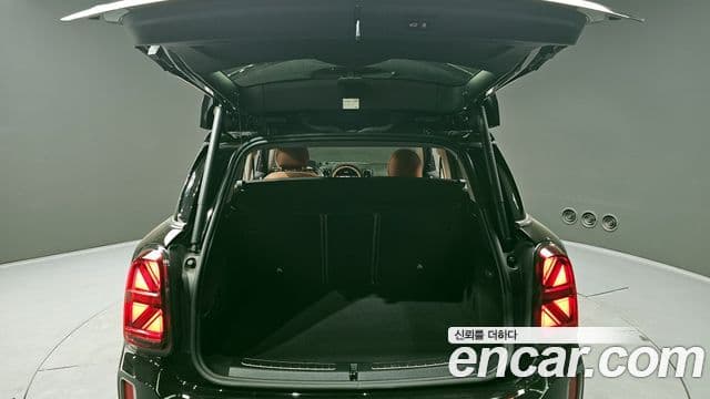 Mini Cooper S Countryman 2021 — ფოტო 16/20