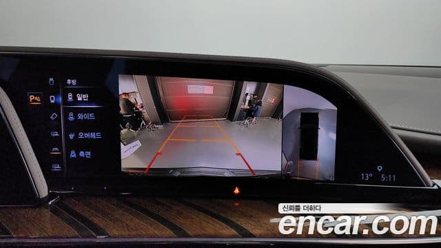 Cadillac Escalade 2022 — Photo 15/20