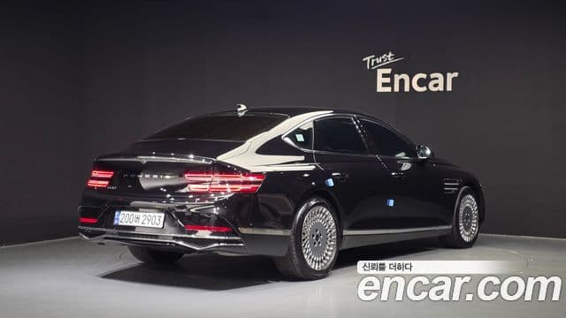 Genesis Electrified G80 2024 — ფოტო 2/20