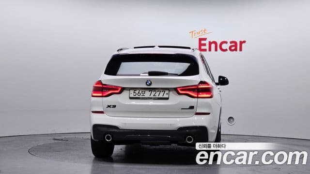 BMW X3 2018 — ფოტო 16/20