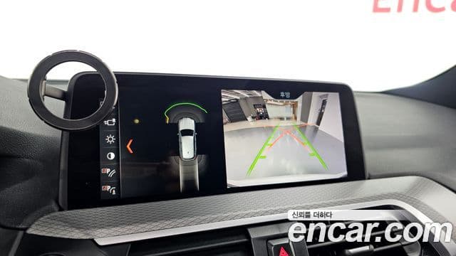 BMW X3 2018 — ფოტო 15/20