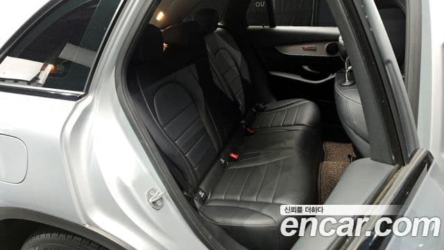 Mercedes-Benz GLC-Class 2018 — Şəkil 12/20