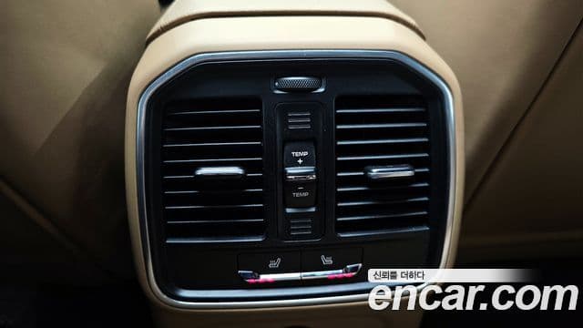 Porsche Macan 2018 — Photo 20/20