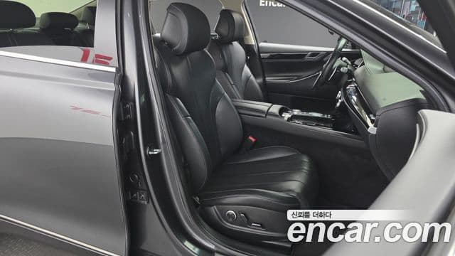 Genesis G80 2021 — Şəkil 14/20
