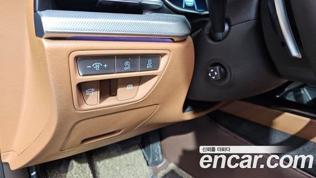 Genesis G80 2023 — Şəkil 18/20