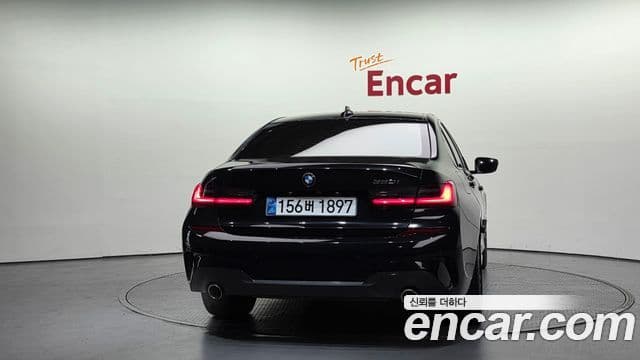 BMW 3 Series 2020 — Şəkil 10/20