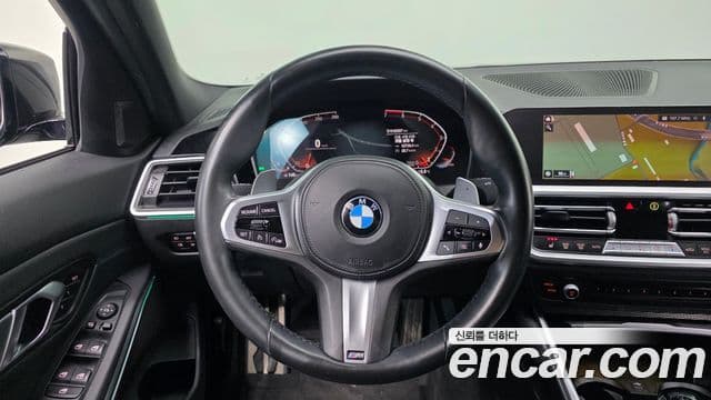 BMW 3 Series 2020 — Şəkil 8/20