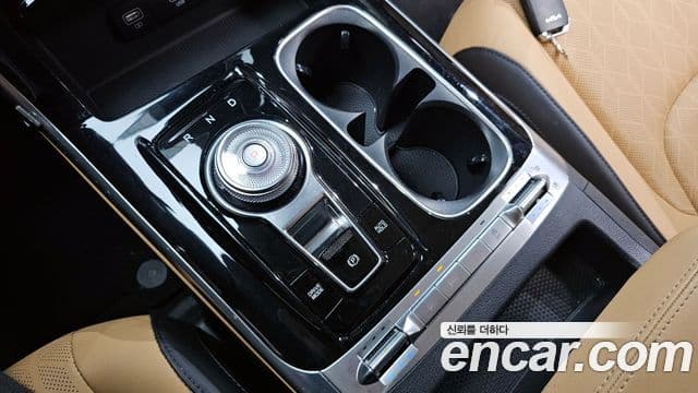 Kia Carnival 2021 — Фото 9/20