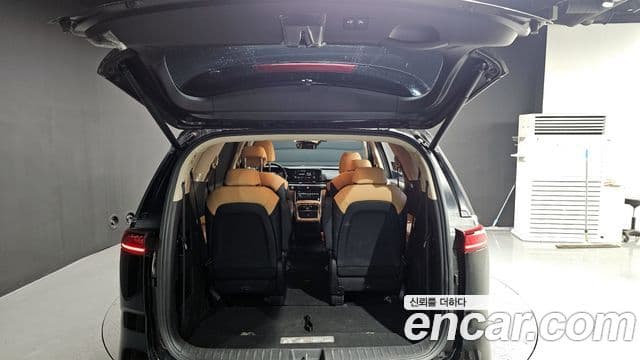 Kia Carnival 2021 — Фото 20/20