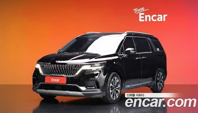Kia Carnival 2021 — Фото 1/20