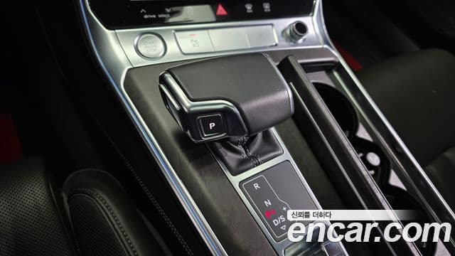 Audi A7 2020 — Şəkil 9/20