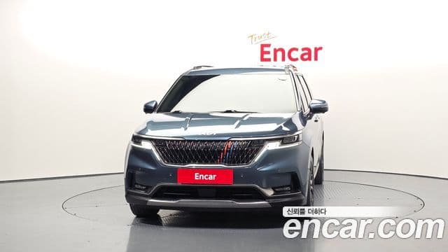 Kia Carnival 2023 — ფოტო 3/20