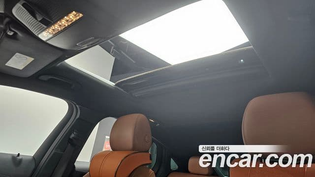Mercedes-Benz GLC-Class 2023 — Şəkil 19/20
