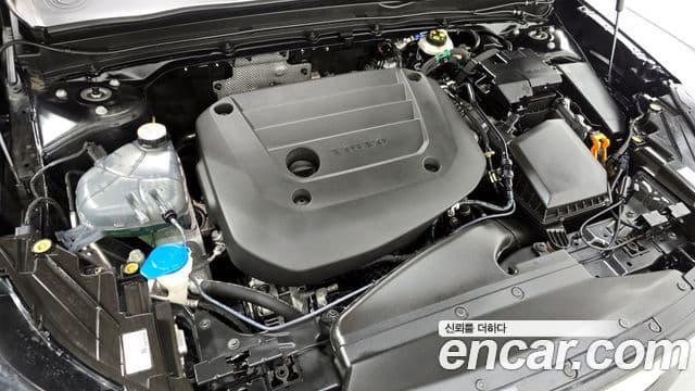 Volvo XC40 2023 — ფოტო 6/20