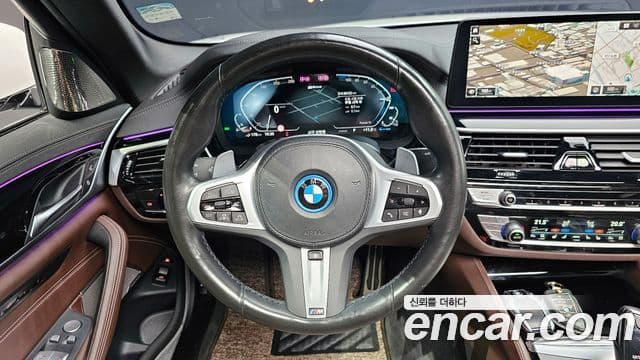 BMW 5 Series 2022 — Photo 4/20