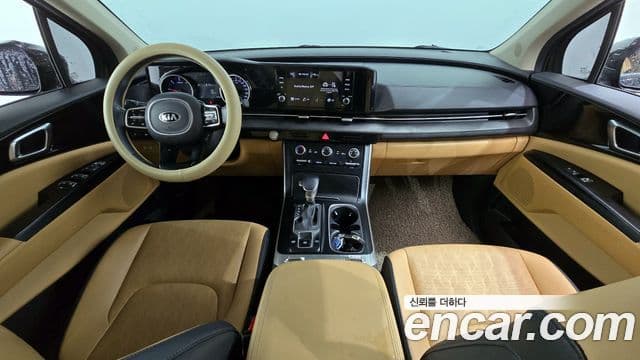 Kia Carnival 2021 — Фото 7/20