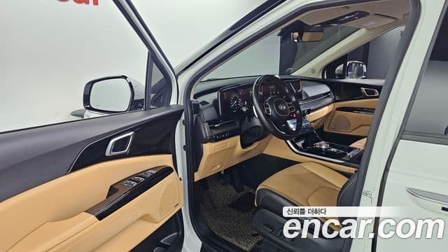 Kia Carnival 2021 — Фото 10/20