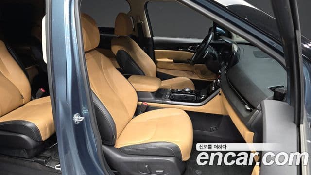 Kia Carnival 2021 — Şəkil 11/20
