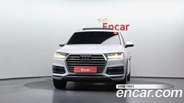 Audi Q7 2019 — Şəkil 2/20