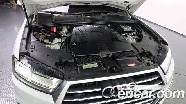 Audi Q7 2019 — Şəkil 5/20
