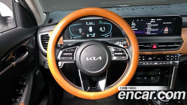 Kia Seltos 2022 — Şəkil 12/20