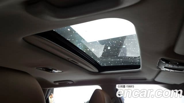 Kia Seltos 2022 — Şəkil 18/20