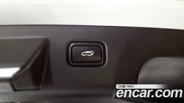 Kia Seltos 2022 — Şəkil 19/20