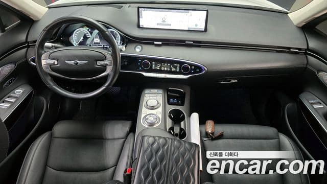 Genesis GV70 2021 — ფოტო 7/20