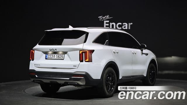 Kia Sorento 2024 — ფოტო 11/20