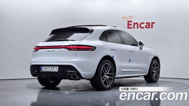 Porsche Macan 2022 — Şəkil 2/20