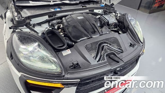 Porsche Macan 2022 — Şəkil 6/20