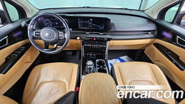 Kia Carnival 2021 — Photo 17/20