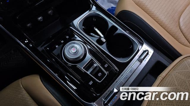 Kia Carnival 2021 — Photo 19/20